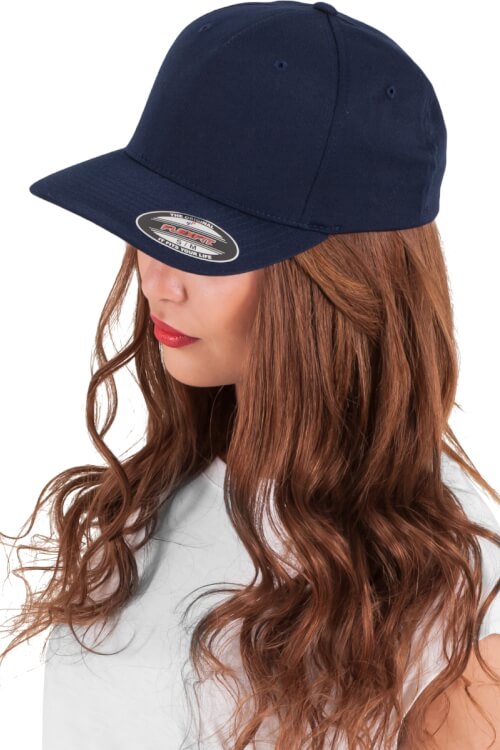 Gorra Flexfit de cinco paneles